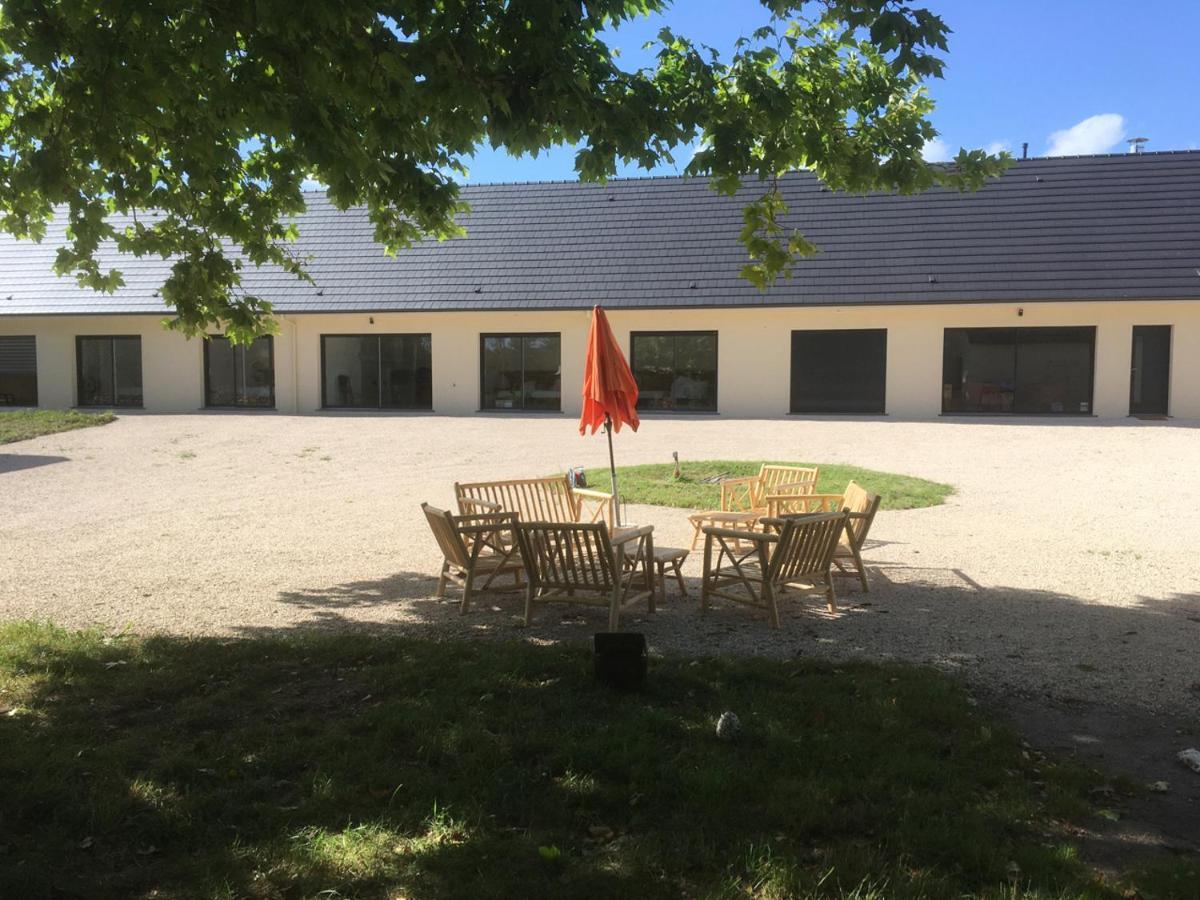 Bed and Breakfast Domaine Des Bois Argentes Saugirard Exterior foto